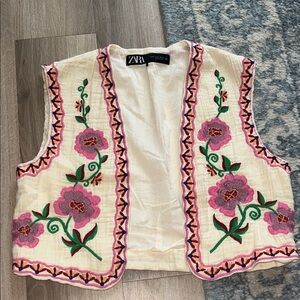 ZARA Cream Embroidered Pink & Green Floral Vest